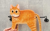 フェリシモ、“猫あるある”を再現した「モノレール猫タオル」を発売 画像