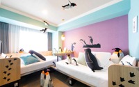 星野リゾート OMO7旭川、ペンギンをテーマにした新客室「ペンギンルーム」が登場 画像