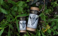 キリンの糞がキャンプで役立つ着火剤に…「アニマル・ライター」、売上の一部は野生動物の支援に活用 画像