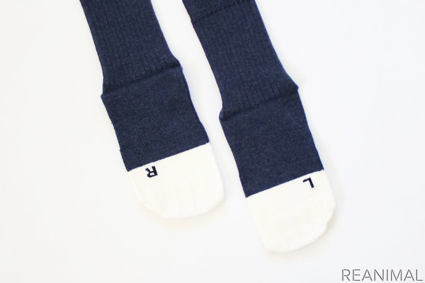 白いソックスを履いているような猫の足をイメージ ネコリパブリックが新作靴下を発売 7枚目の写真 画像 動物のリアルを伝えるwebメディア Reanimal