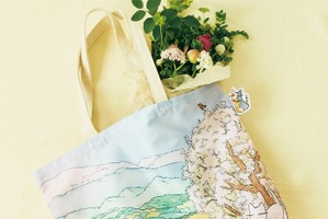 「猫とお花の季節のトートバッグ」と「猫とお花の季節のダイカットポストカードブック」発売…フェリシモ 画像