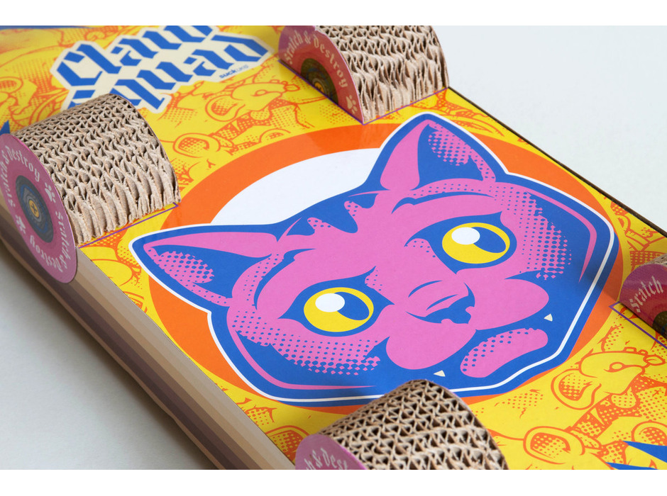 アールオーエヌ、スケボー型猫の爪とぎを発売