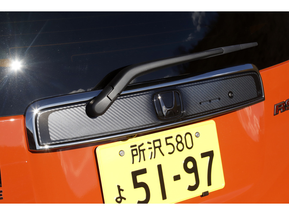 ホンダ 新型 N-ONE RS（ヘリテージ ホンダ コーディネート）