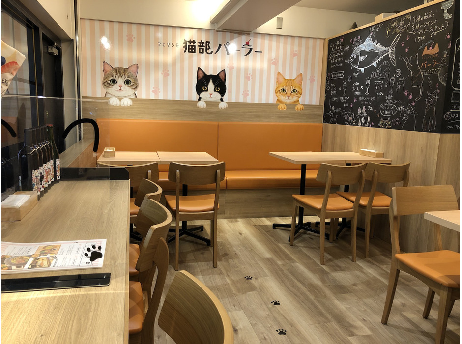 「OSAKA na kitchen×猫部パーラー」、阪急大阪梅田駅にオープン