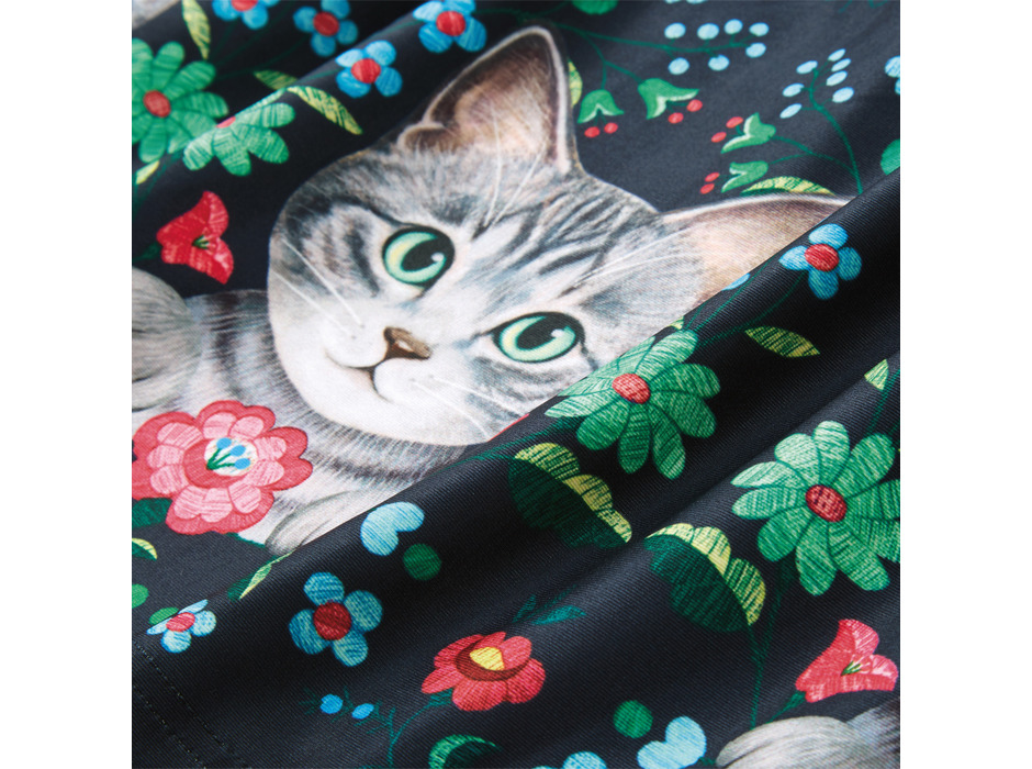 フェリシモ、「サバトラ猫とお花のチュールスカート」を発売