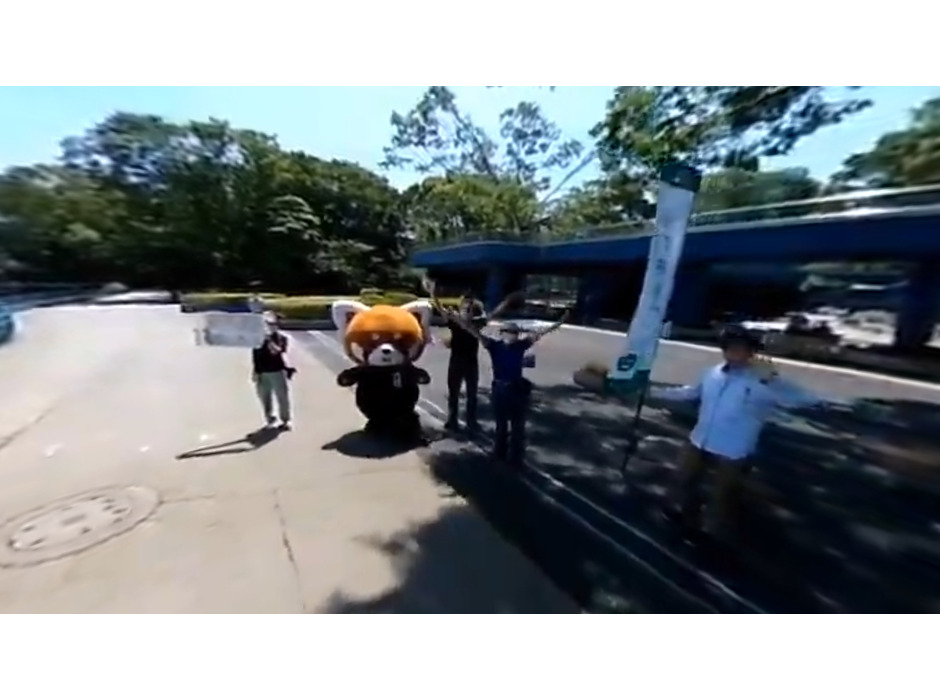 自動運転ロボットRakuRo（ラクロ）で自宅にいながら千葉市動物公園へ