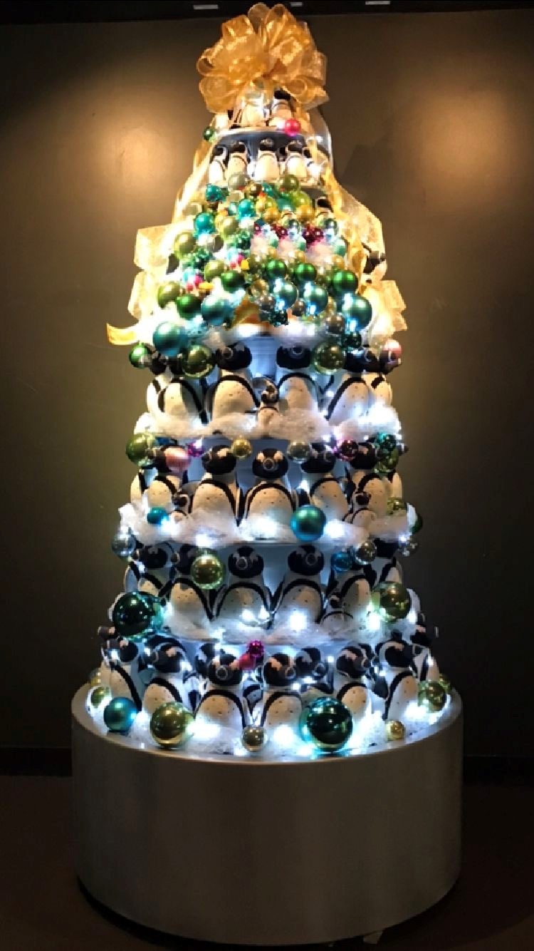 サンシャイン水族館 Sunshine City Christmas Is Coming でクリスマスイベントを実施 4枚目の写真 画像 動物のリアルを伝えるwebメディア Reanimal サンシャイン水族館 Sunshine City Christmas Is Coming でクリスマスイベントを実施 4枚目の写真 画像 動物のリアルを伝えるwebメディア Reanimal