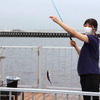 桟橋の上からいけすの魚を釣ることができる「フィッシャーマンズオアシス」