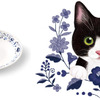 「猫とお花のカレーが入る深型オーバル皿」〈白黒ハチワレ〉