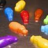 『Kaba Crayon』（カバクレヨン ）は、アッシュコンセプトのブランド「＋d」の商品。売上の一部は自然環境保護に使われる。